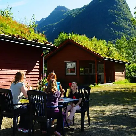Boyum * Fjaerland